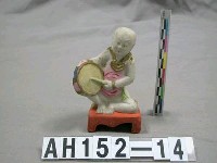 藏品(粘土塑像－童子擊鼓)的圖片